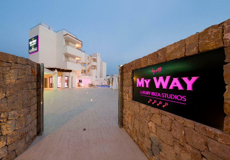 فندق My Way Luxury Ibiza بلايا دي أون بوسا المظهر الخارجي الصورة